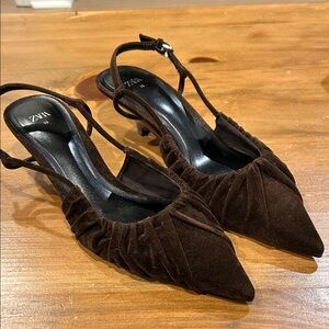 Zara Women's Dark Brown Velvet Slingback Heels